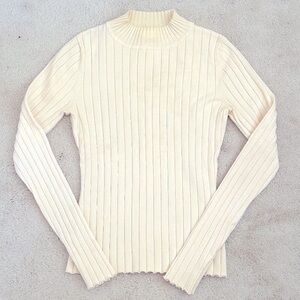 H&M Cream Ribbed Turtleneck Sweater